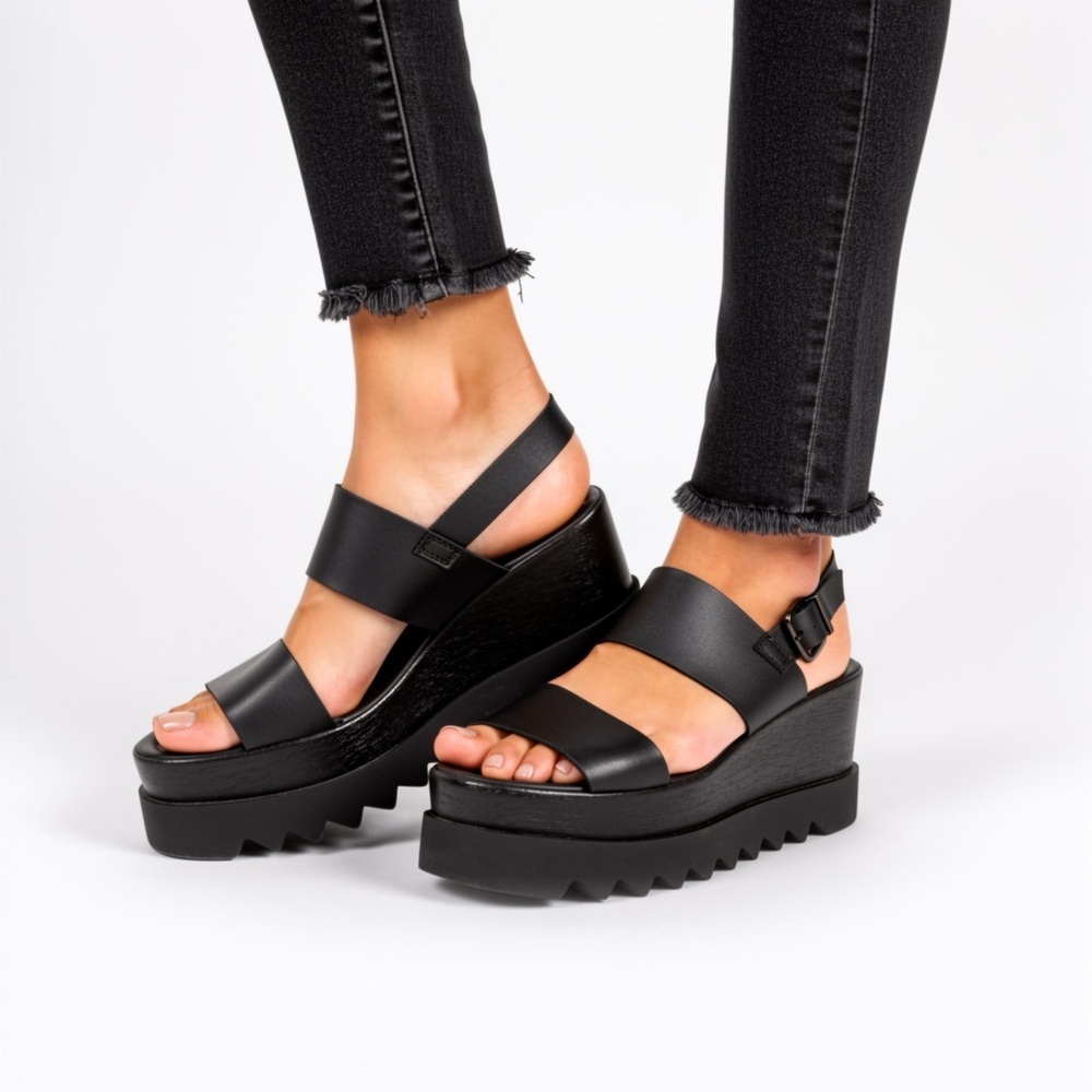 L'INTERVALLE BLACK LEATHER PLATFORM SANDALS WOMENS 40